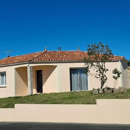 L'ouvea Joli A 10 Min Du Parc Le Puy Du Fou Holiday home *
