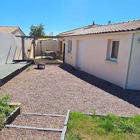 L'ouvea Joli A 10 Min Du Parc Le Puy Du Fou *