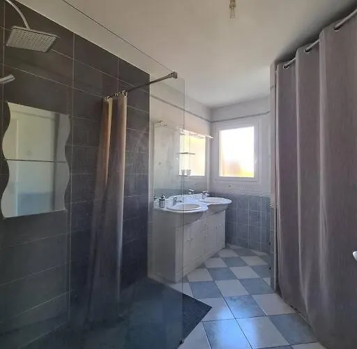 L'ouvéa Joli à 10 Min Du Parc Le Puy Du Fou *