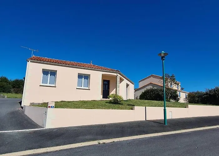 L'ouvéa Joli à 10 Min Du Parc Le Puy Du Fou Sevremont